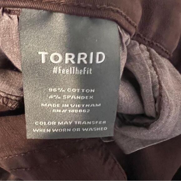 Torrid 3.5 Inch Pull-On Weekend Stretch Twill Short 3X - Picture 9 of 11